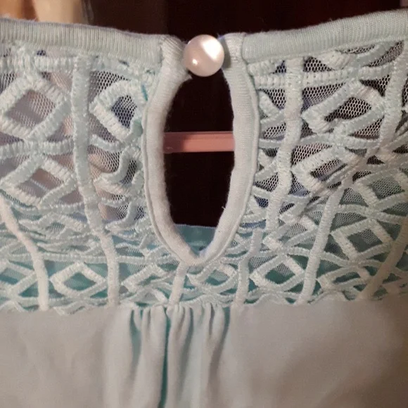 Blouse - Picture 7 of 9